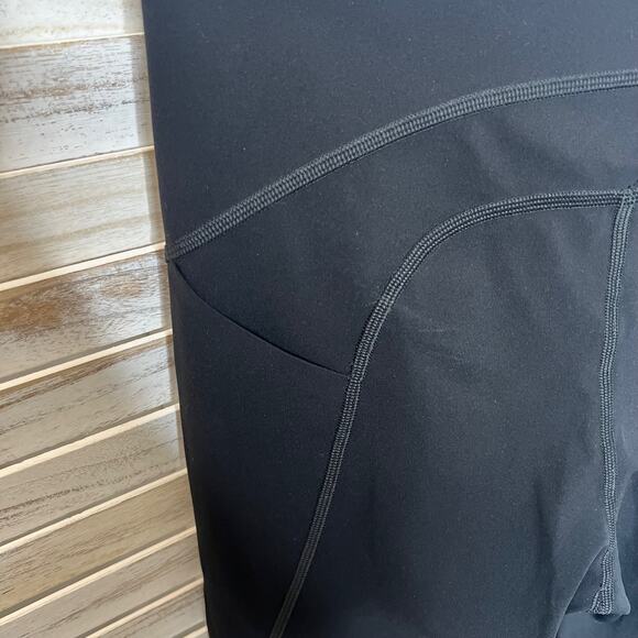 SPANX Women's M Shapewear Workout Legging Black Perforated Leg Seamless Waist - Picture 10 of 12